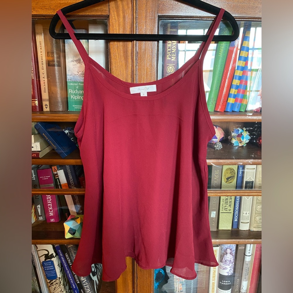 🎈Flowy Red Top 🎈